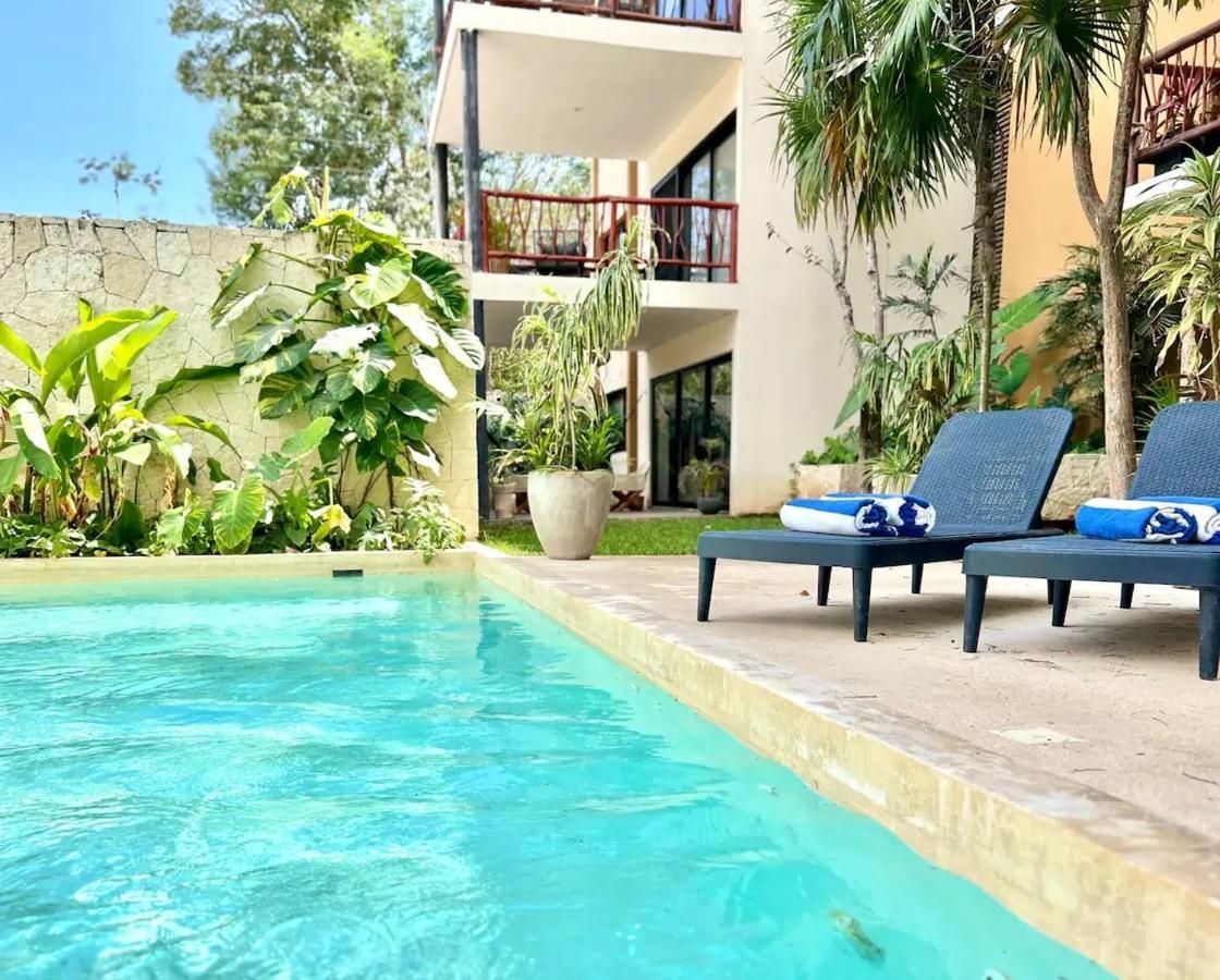 Suit Next To The Common Top Roof Exclusive Building Kingsize Bed 2 Super Pools, Gym, Grill ตูลุม ภายนอก รูปภาพ