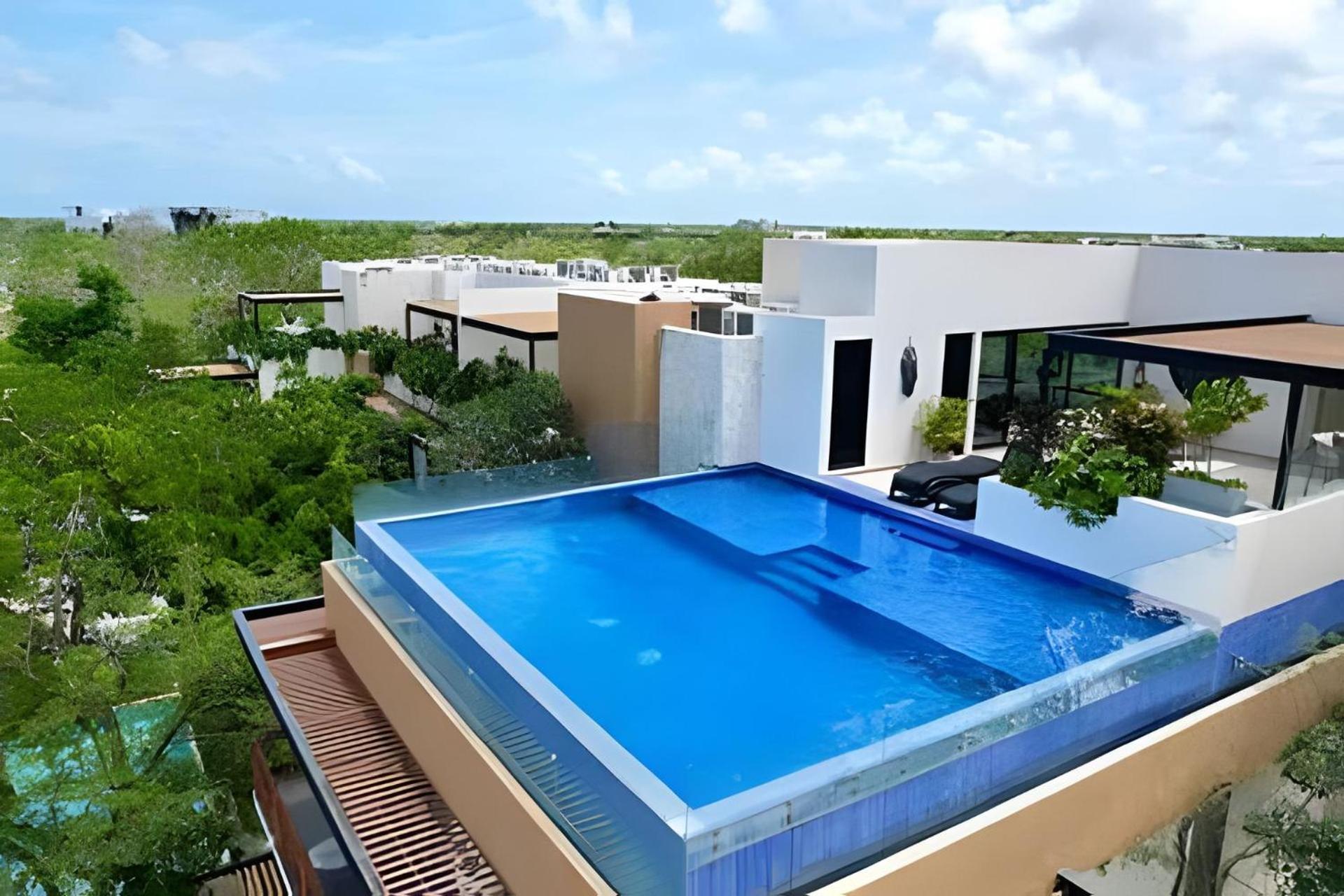 Suit Next To The Common Top Roof Exclusive Building Kingsize Bed 2 Super Pools, Gym, Grill ตูลุม ภายนอก รูปภาพ