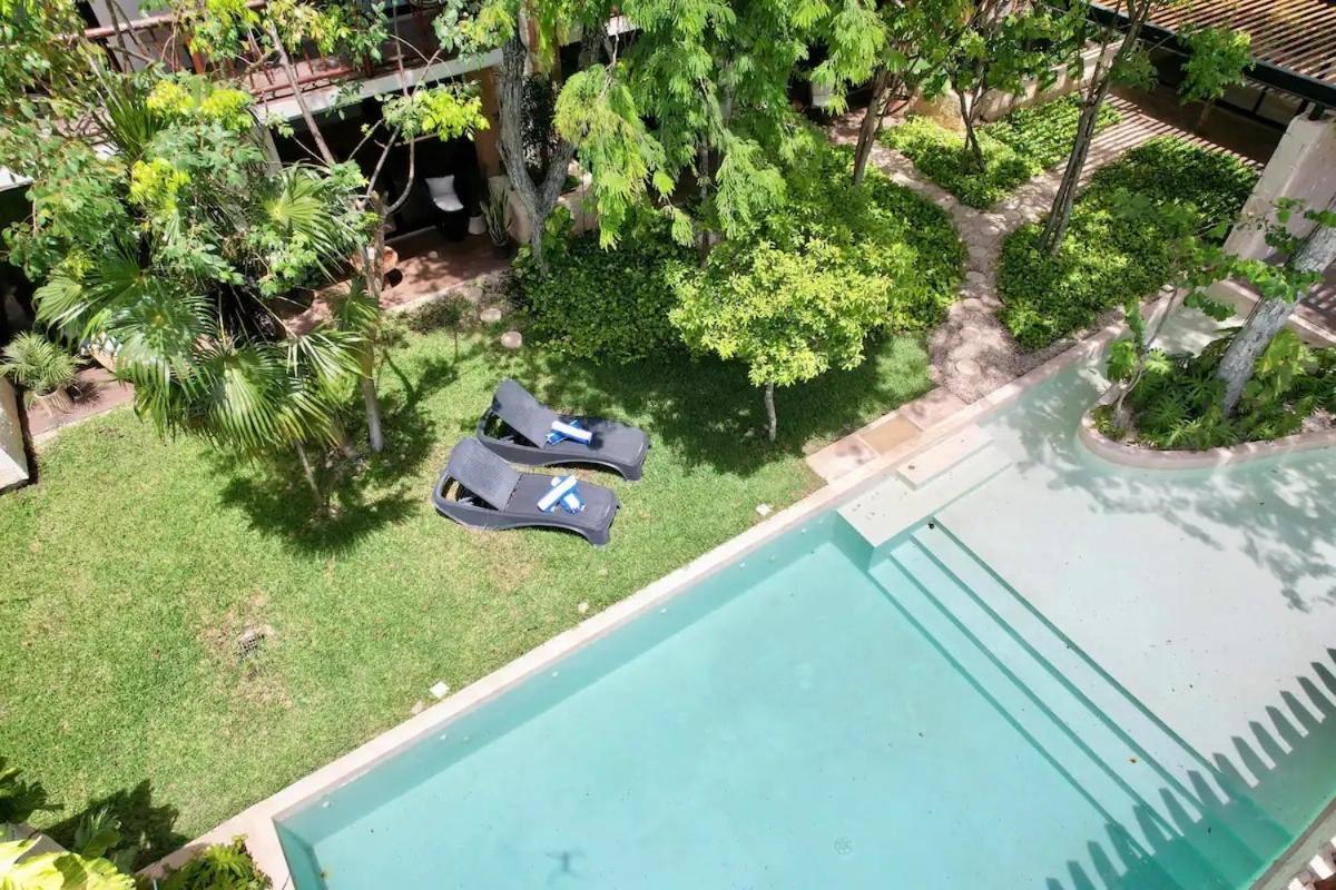 Suit Next To The Common Top Roof Exclusive Building Kingsize Bed 2 Super Pools, Gym, Grill ตูลุม ภายนอก รูปภาพ